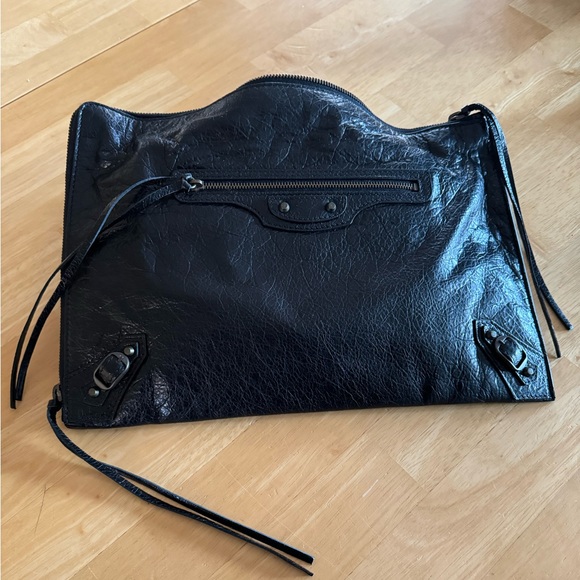 Balenciaga Trousse Clutch - Picture 6 of 8